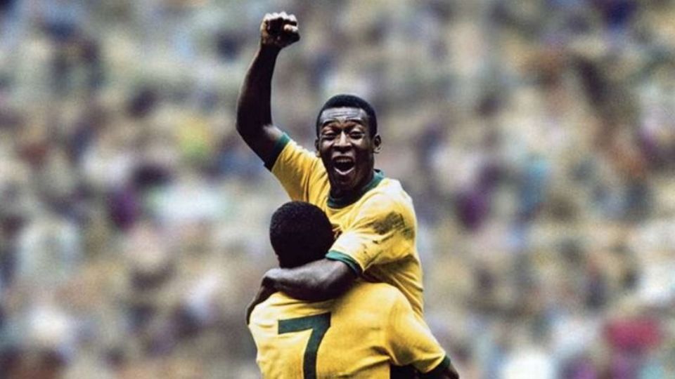  Pele - Người đầu tiên được gọi là "Vua bóng đá” trong lịch sử bóng đá thế giới