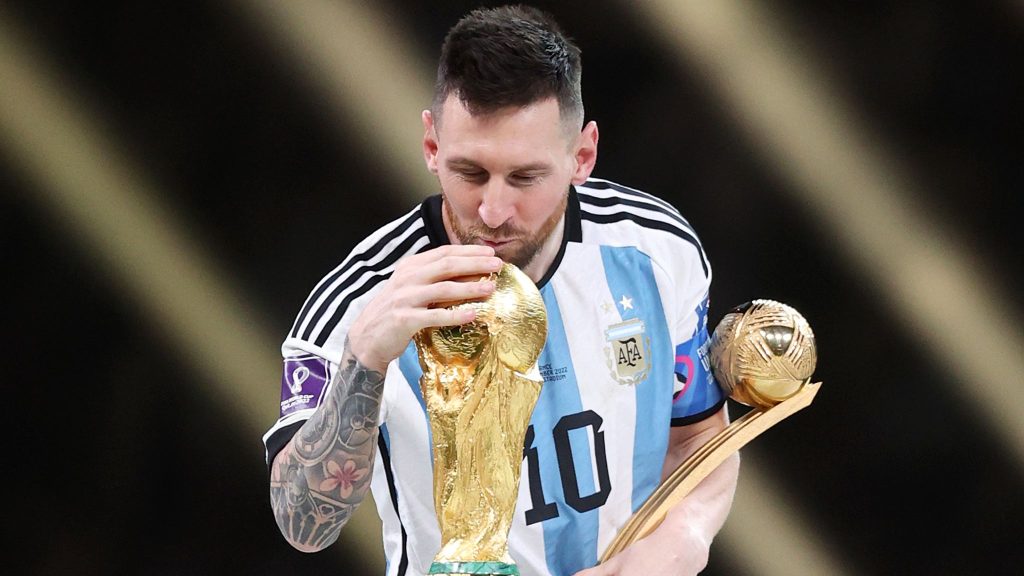 Lionel Messi – Vua bóng đá thời hiện đại, cầu thủ bóng đá xuất sắc thế giới